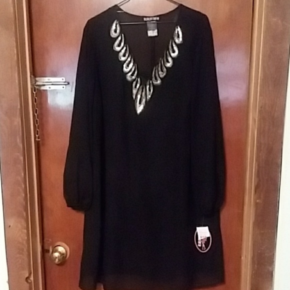 Black dress with silver embellishments - Picture 2 of 4